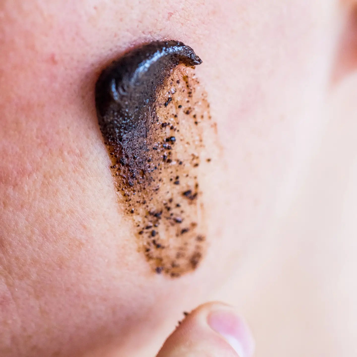 GRUMS Scrub Viso + Maschera 2-in-1 al Caffè - Esfoliante al caffè