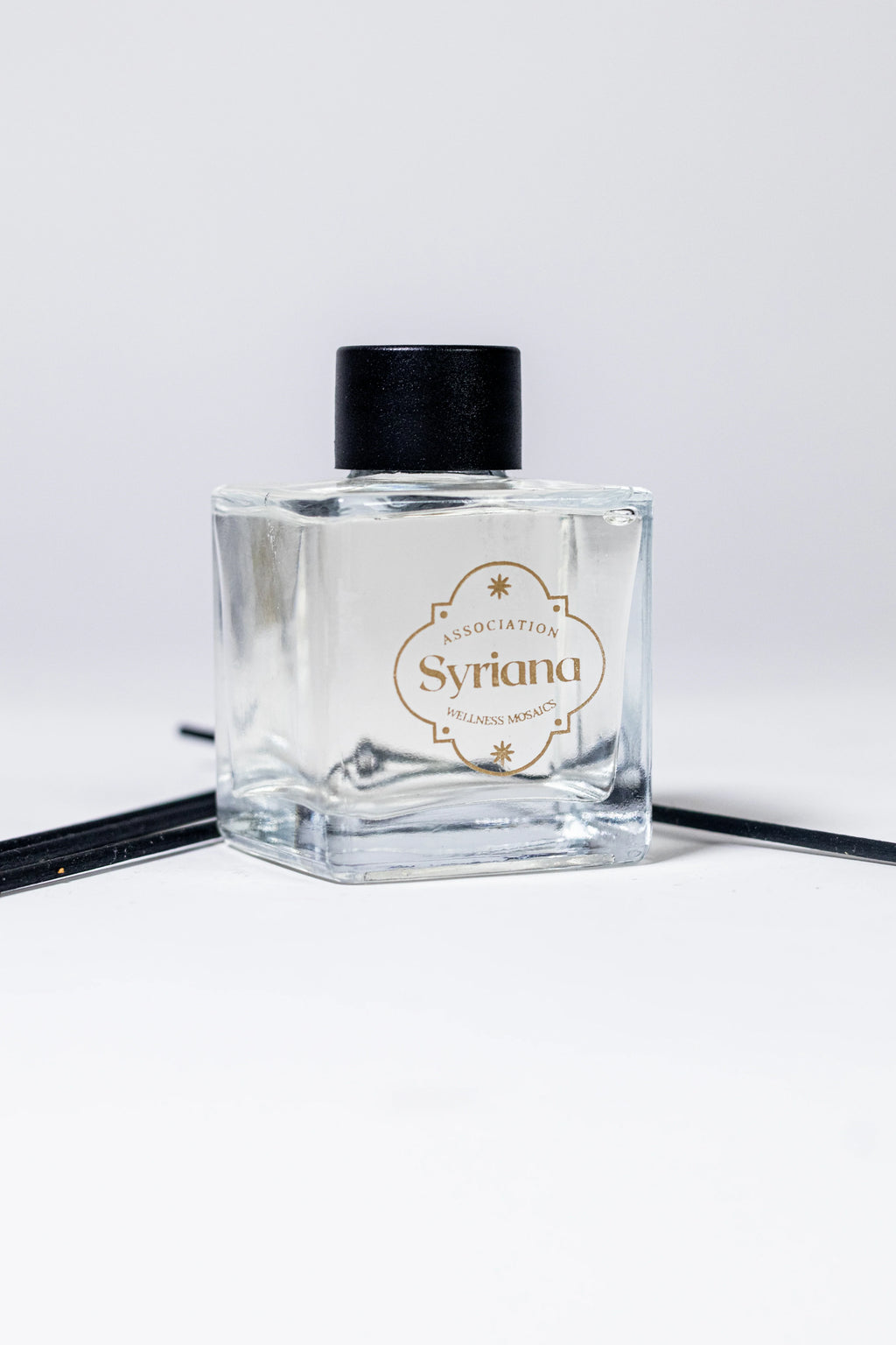 Syriana - Mosaic of Refinement: Oud and Amber Room Fragrance from Antioch