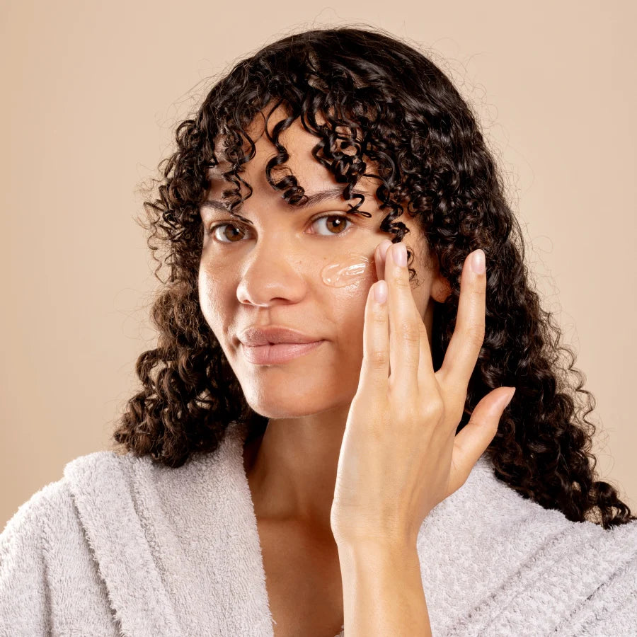 WE INSPIRE BEAUTY Lipogel Cleanser and Makeup Remover - The Lipohero - 60 ml