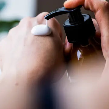 GRUMS Latte Detergente Viso Delicato (200 ml) - Delicato e pH neutro